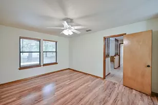 104 Hilltop Dr, Kennedale, TX 76060 - Photo 6