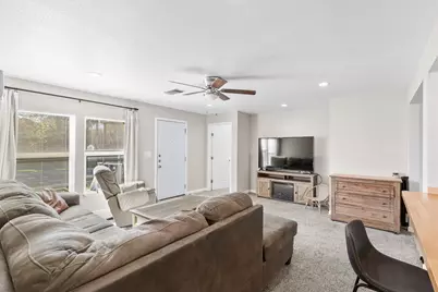 101 3rd Street, Valley View, TX 76272 - Photo 4