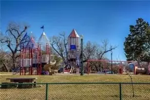 615 N Marsalis Ave, Dallas, TX 75203 - Photo 32