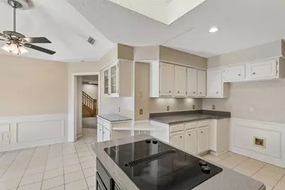 2924 Cambridgeshire Drive, Carrollton, TX 75007 - Photo 10