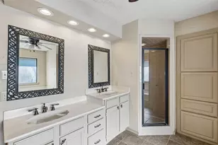 2924 Cambridgeshire Dr, Carrollton, TX 75007 - Photo 24