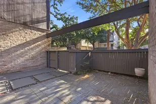 4059 Buena Vista St, Dallas, TX 75204 - Photo 4