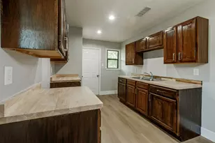 311 Glenfield Dr, Garland, TX 75040 - Photo 6