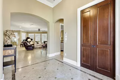 2726 Country Club Road, Pantego, TX 76013 - Photo 4