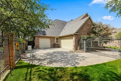 2726 Country Club Road, Pantego, TX 76013 - Photo 32