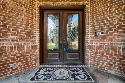 2726 Country Club Road, Pantego, TX 76013 - Photo 2