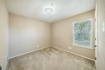 5211 Laurie Drive, Mineral Wells, TX 76067 - Photo 20