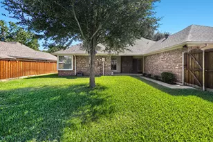 504 Wisterglen Dr, DeSoto, TX 75115 - Photo 32