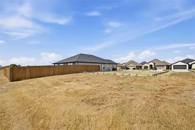 701 Greyson Lane, Greenville, TX 75402 - Photo 4