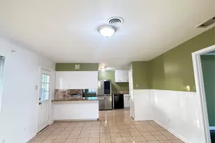 2401 Patricia Ln, Garland, TX 75041 - Photo 4