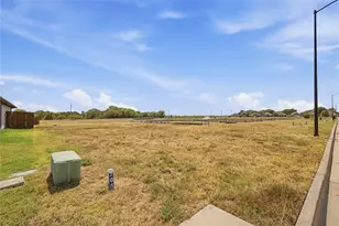 705 Greyson Ln, Greenville, TX 75402 - Photo 1