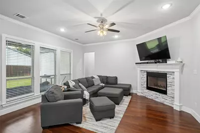516 Woodland Drive, Azle, TX 76020 - Photo 4