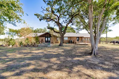 745 Winn Road, Bowie, TX 76230 - Photo 2