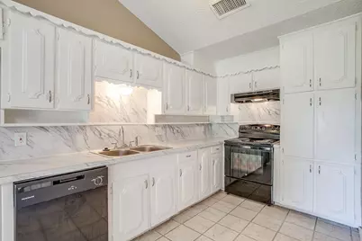 1060 S Burleson Boulevard, Burleson, TX 76028 - Photo 18