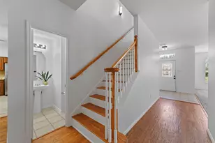 2337 Magnolia Dr, Little Elm, TX 75068 - Photo 4