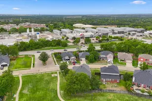 200 Ellicott Dr, Roanoke, TX 76262 - Photo 38