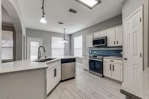 1625 Mallard Dr, Corinth, TX 76210 - Photo 10
