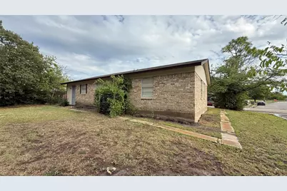 4916 McDougal Street, Greenville, TX 75401 - Photo 10
