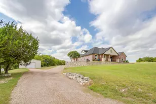 124 Stonewick Dr, Cresson, TX 76035 - Photo 38
