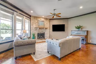 124 Stonewick Dr, Cresson, TX 76035 - Photo 6