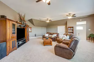 124 Stonewick Dr, Cresson, TX 76035 - Photo 26