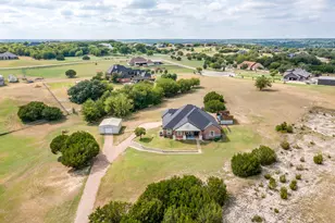 124 Stonewick Dr, Cresson, TX 76035 - Photo 2