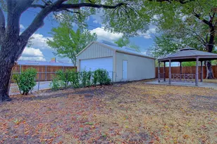 11703 Abston Ln, Dallas, TX 75218 - Photo 24