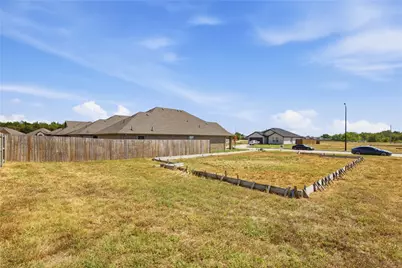 708 Greyson Lane, Greenville, TX 75402 - Photo 4