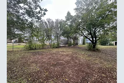 617 E 5th Street, Ferris, TX 75125 - Photo 18