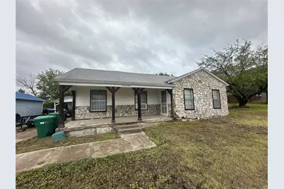 617 E 5th Street, Ferris, TX 75125 - Photo 1