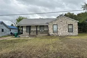617 E 5th St, Ferris, TX 75125 - Photo 2
