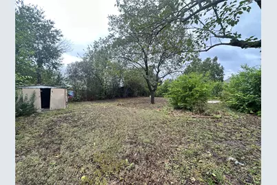 617 E 5th Street, Ferris, TX 75125 - Photo 20