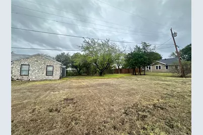 617 E 5th Street, Ferris, TX 75125 - Photo 16
