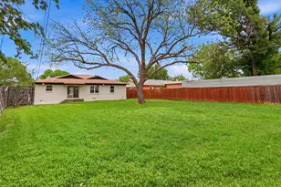 1112 Noble Ave, Carrollton, TX 75006 - Photo 30