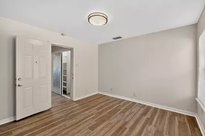 11424 Oakfield Drive, Balch Springs, TX 75180 - Photo 18