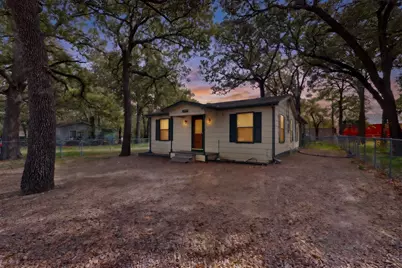 11424 Oakfield Drive, Balch Springs, TX 75180 - Photo 2