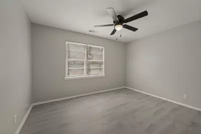 408 E Tucker Boulevard, Arlington, TX 76010 - Photo 4