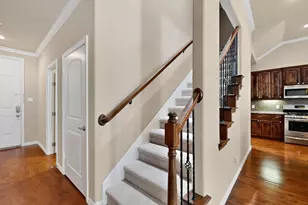 6106 Black Swan Cir, Garland, TX 75044 - Photo 6