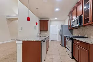 1606 Brook Grove Dr, Euless, TX 76039 - Photo 4