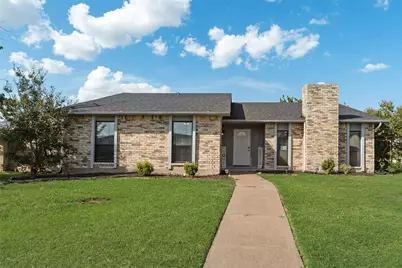 2221 Marble Falls Drive, Carrollton, TX 75007 - Photo 1