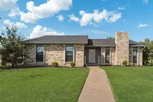 2221 Marble Falls Dr, Carrollton, TX 75007 - Photo 1