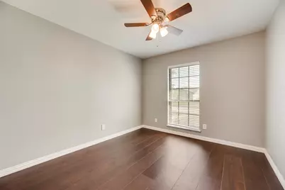2221 Marble Falls Drive, Carrollton, TX 75007 - Photo 6