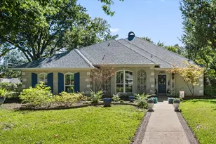 1601 Bridle Path, Corsicana, TX 75110 - Photo 1