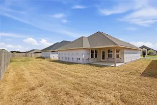 804 Moseley Ln, Greenville, TX 75402 - Photo 4