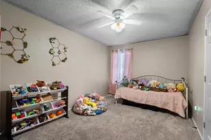 205 Saddlebrook Dr, Krum, TX 76249 - Photo 20