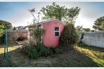 205 Saddlebrook Drive, Krum, TX 76249 - Photo 24