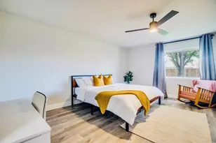 5708 Perrin St, The Colony, TX 75056 - Photo 10