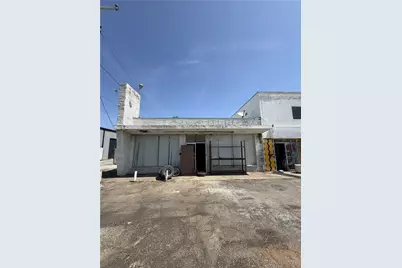 336 W Hurst Boulevard, Hurst, TX 76053 - Photo 2