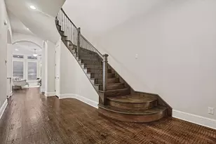 2812 Cedar Elm Dr, Carrollton, TX 75010 - Photo 4