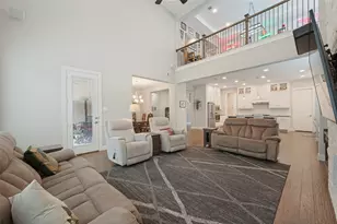 8044 Sarahville Dr, Dallas, TX 75252 - Photo 4